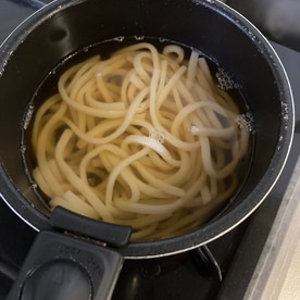 ほんだしと白だしで簡単うどんつゆ レシピ 作り方 By Saopon 楽天レシピ ほんだしと白だしで簡単うどんつゆ レシピ 作り方 By Saopon 楽天レシピ
